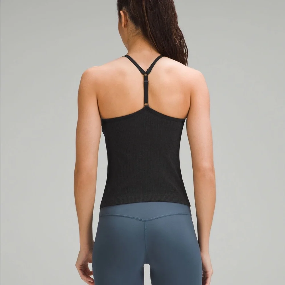 Lululemon tank top - Picture 2 of 4